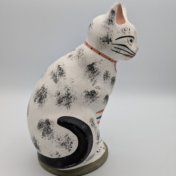 Metropolitan Museum of Art Cat Figurine 1992 Chalkware Handpainted, Egyptian - Picture 2 of 7